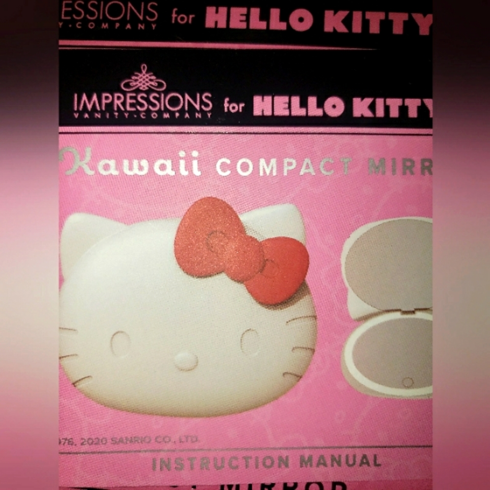HELLO KITTY COMPACT LED MIRROR NIB
